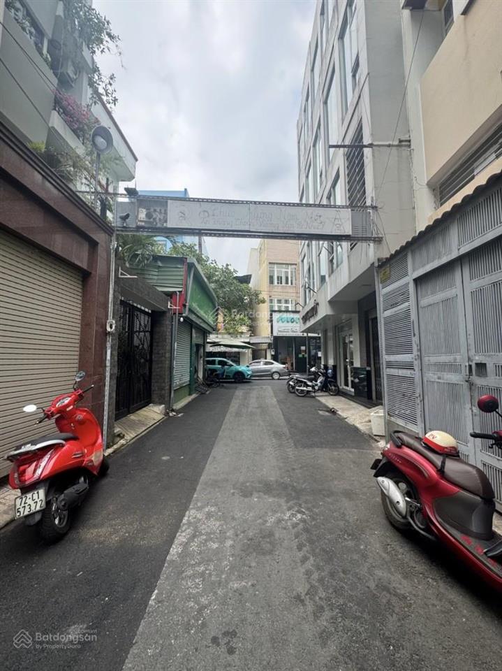 "hiếm" hẻm xe hơi 63m2, gần vincom, phạm văn đồng