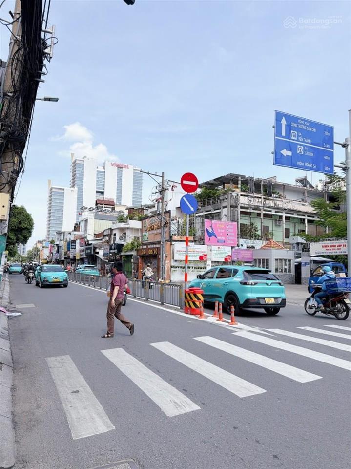 "hot" quận 3, diện tích 45m2, cách mạng tháng tám