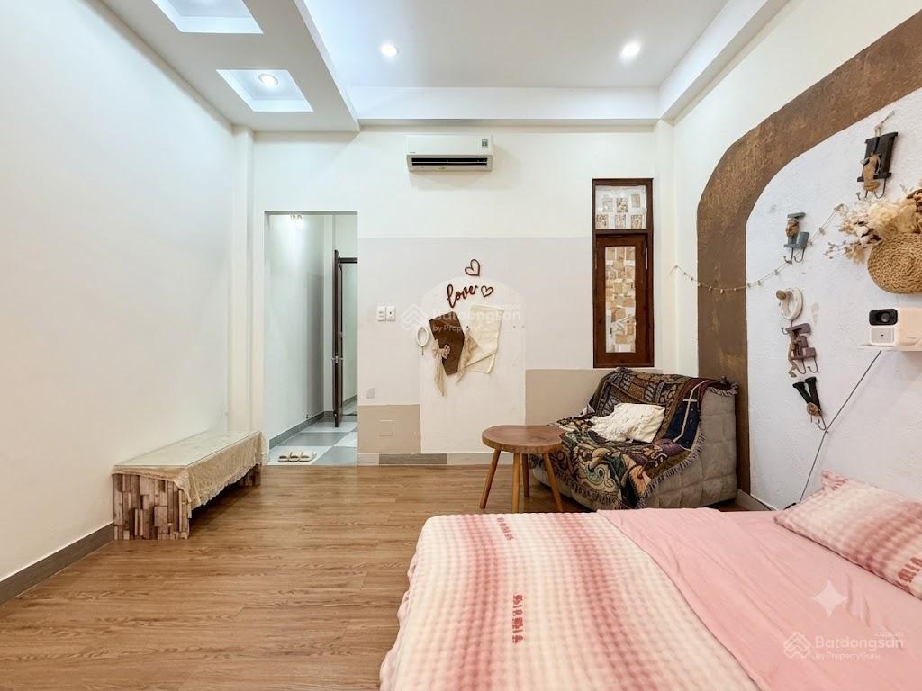 Siêu vị trí hẻm xe hơi 6m, 5 tầng, diện tích 60m², gần hàng xanh