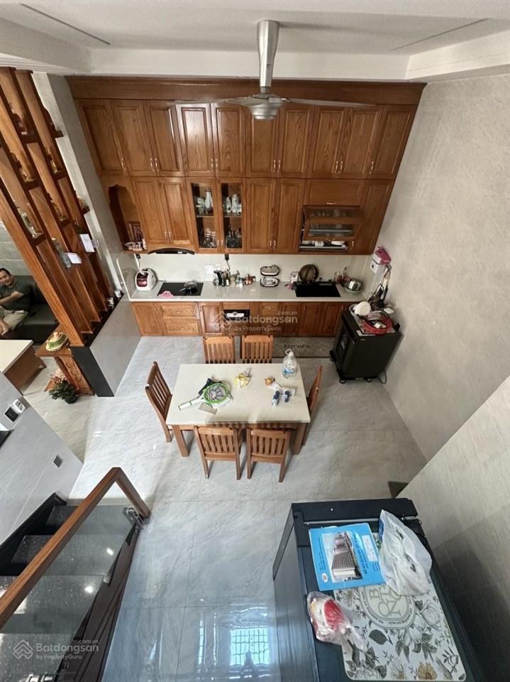 Hot nhà đẹp ô tô vào nhà 4 tầng, 56m2, gần vincom, phạm văn đồng