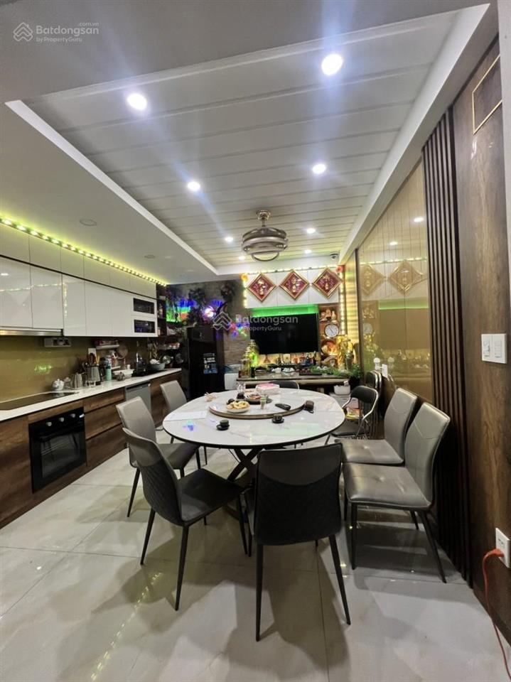 Hiếm gò vấp  dương quảng hàm nhà hẻm ô tô đẹp, diện tích 60m2, gần phạm văn đồng