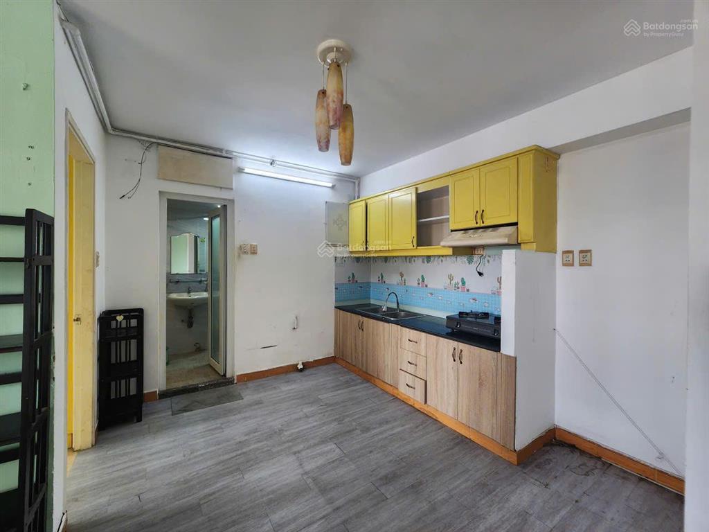 Giảm 300 triệu bán chung cư miếu nổi 18 tầng  thang máy 24/24, sổ hồng đầy đủ  giá 3,7 tỷ