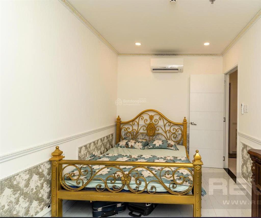 Chính chủ cần bán nhanh căn hộ terra royal  q.3