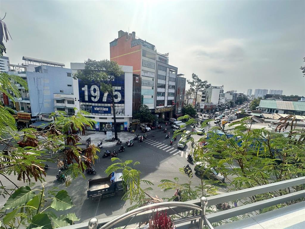 Giảm 200 triệu bán chung cư trần phú trung tâm q5