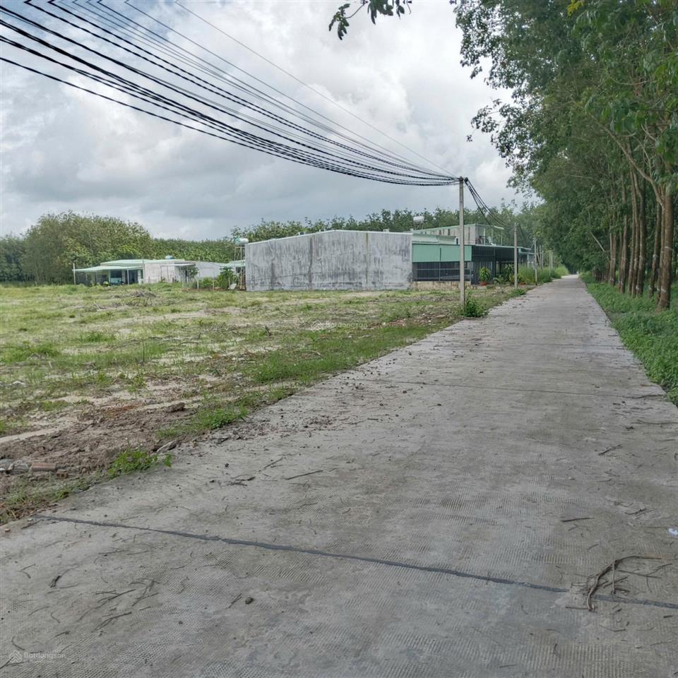 Bán gấp 2029m2 đường nhánh dt759b tại xã tân thành, bù đốp, bình phước