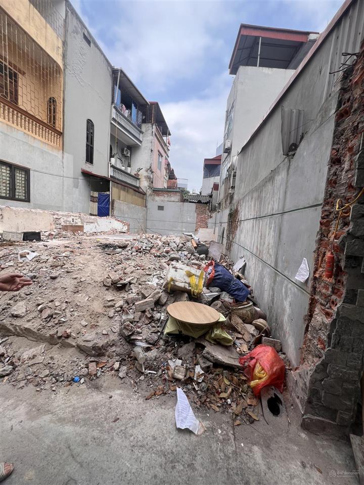 Chính chủ bán 32m2 đất mt 4m thông số vàng gần đsq hàn quốc ngõ thông ô tô tránh nhỉnh 8 tỷ