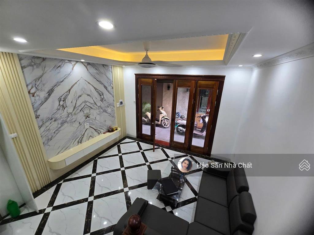 Bán nhà riêng tại xuân đỉnh, 14,5 tỷ, 41m2, hàng hiếm tại chỉ với 4pn, 6wc