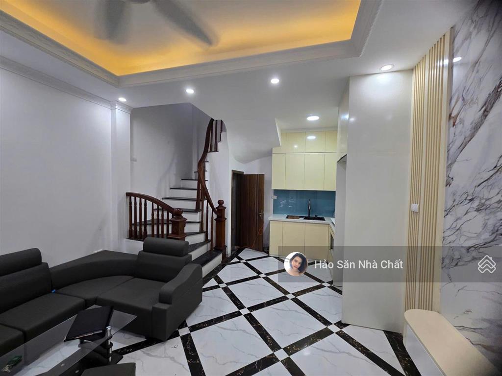 Bán nhà riêng tại xuân đỉnh, 14,5 tỷ, 41m2, hàng hiếm tại chỉ với 4pn, 6wc