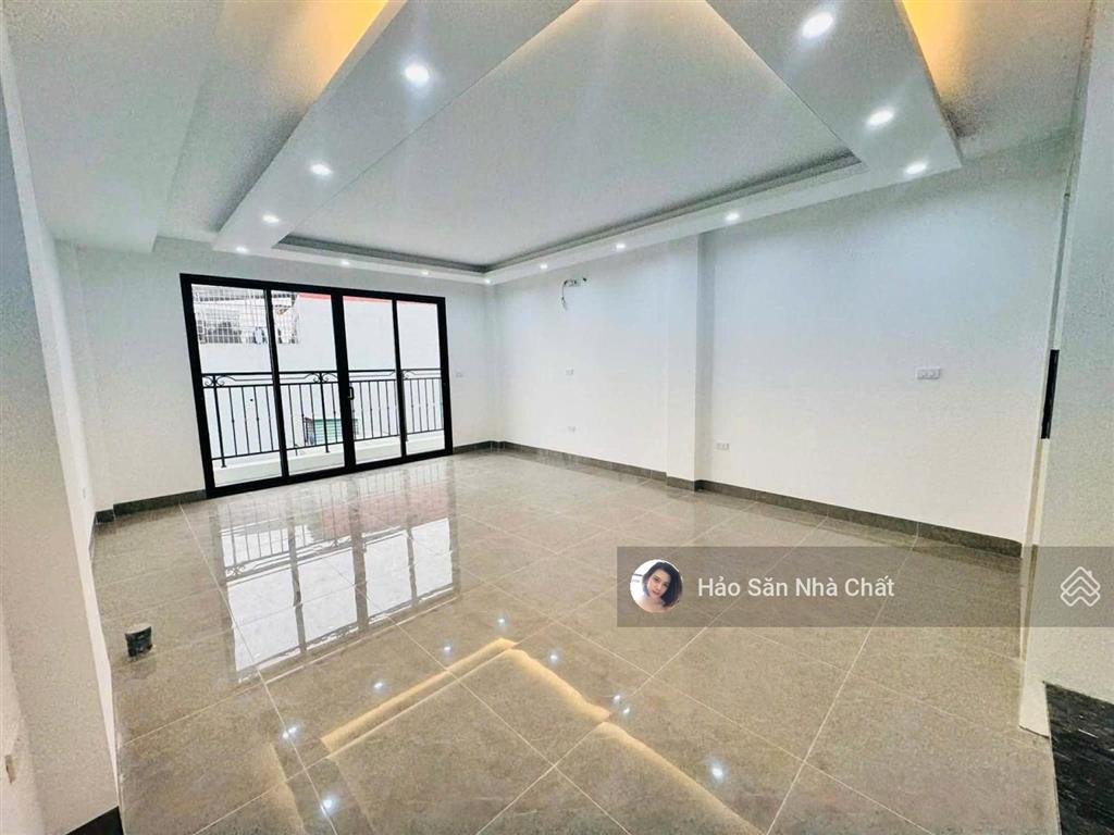 Bán nhà 7 tầng mới xây ngõ 355 xuân đỉnh diện tích 40m tài chính 14 tỷ