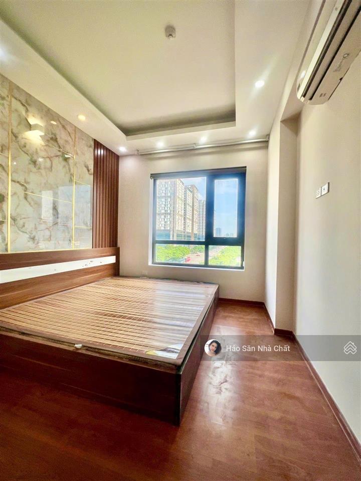 Hiếm! nhà mới xây 6 tầng thang máy xuân đỉnh  ở ngay  giá chỉ 10,5 tỷ