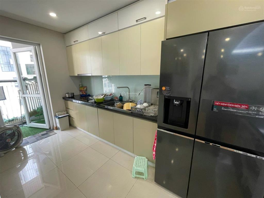 Bán căn hộ the golden palm lê văn lương, 11 tỷ, 100m2, 3pn nhà đẹp, nhiều tiện ích 0984 677 ***