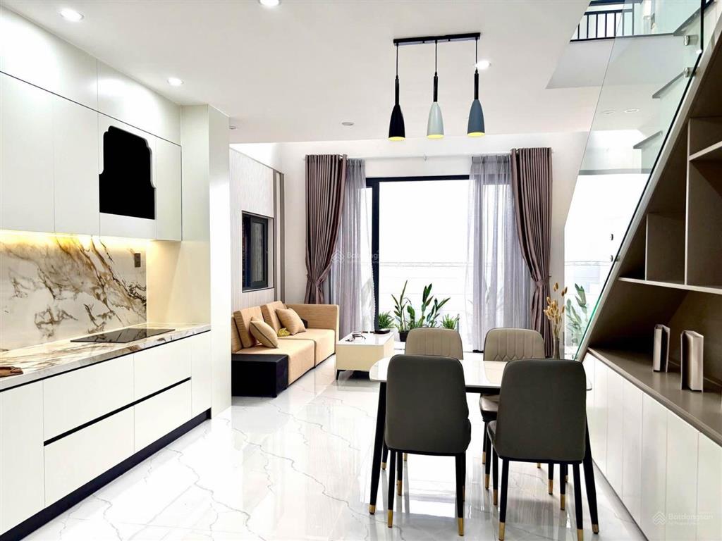 Nhà kiệt điện biên phủ xinh như hoa hậu, nhìn là mê