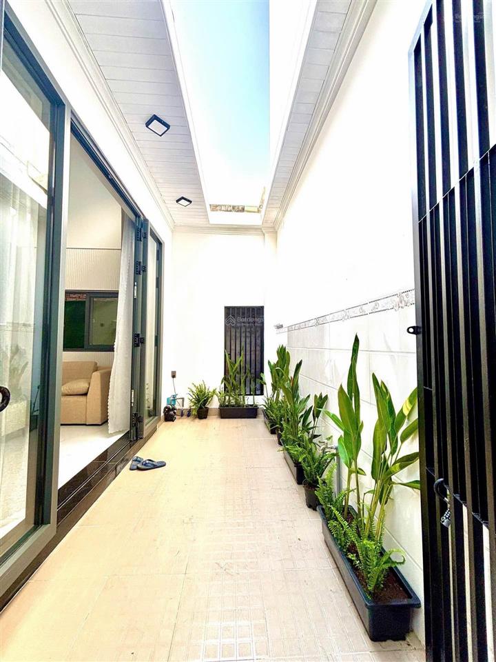 Nhà kiệt điện biên phủ xinh như hoa hậu, nhìn là mê