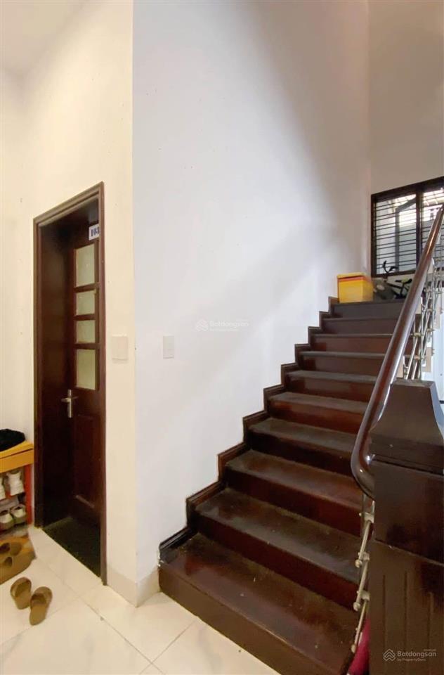 Hạ giá bán gấp villa hải châu 286m2 thu nhập 30tr/tháng sân vườn rộng hiếm có