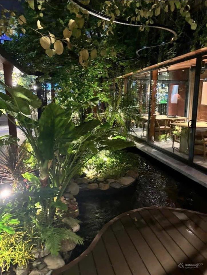 Cho thuê lô góc 2 mặt tiền đường dương tự minh, sơn trà. vị trí đẹp, gần biển, khu vực kinh doanh