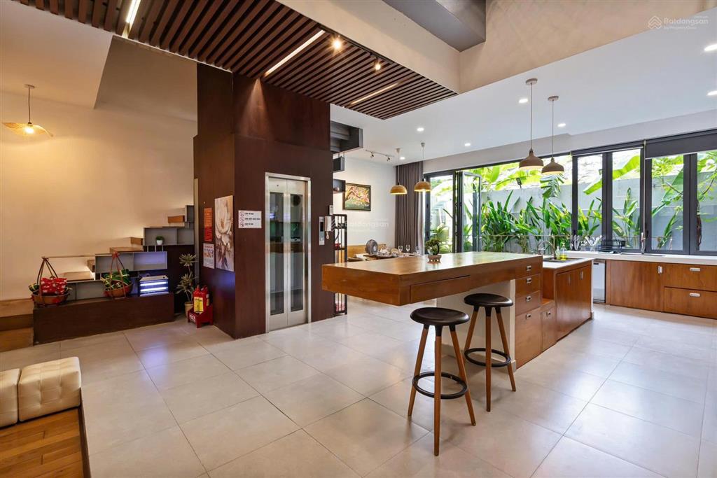 [có hồ bơi  thang máy] cho thuê biệt thự everrich 3 q7, 10x20m, hầm 3 lầu  giá 170tr/th net
