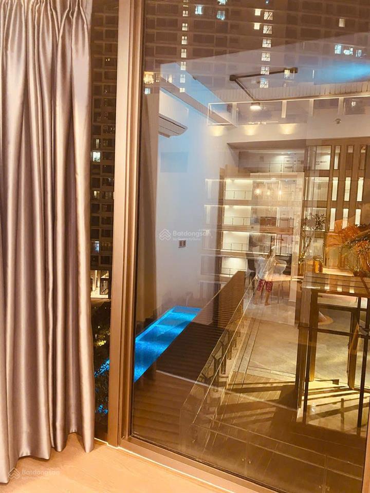 Giảm ngay 5 triệu cho khách thuê ở liền  căn hộ 2pn midtown giá chỉ 35tr