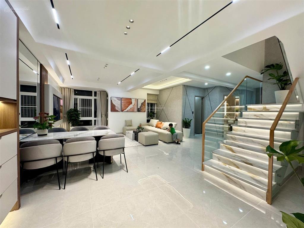 Sở hữu ngay siêu phẩm penthouse 5pn chỉ 100tr/tháng ngay tại phú mỹ hưng