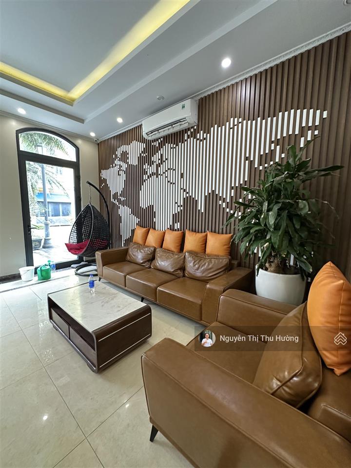 Rẻ khách sạn 16 phòng mặt đường hạ long full nội thất sẵn sổ đỏ cách biển 300m kinh doanh luôn hè