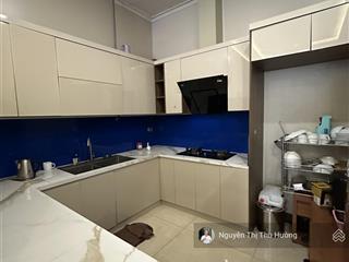 Rẻ khách sạn 16 phòng mặt đường hạ long full nội thất sẵn sổ đỏ cách biển 300m kinh doanh luôn hè