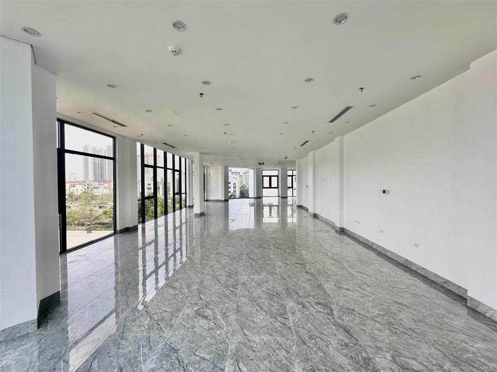 Còn hiếm có 1 sàn văn phòng tại lk161718 dịch vụ vạn phúc, tố hữu, hà đông dt 190m2/sàn giá 26tr