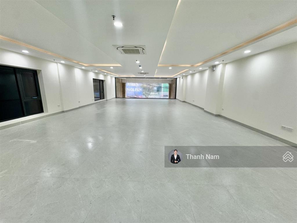 Cho thuê tòa văn phòng tại 92 nguyễn khánh toàn, cầu giấy dt 235m2 giá thuê 43 triệu, cho làm 24/7