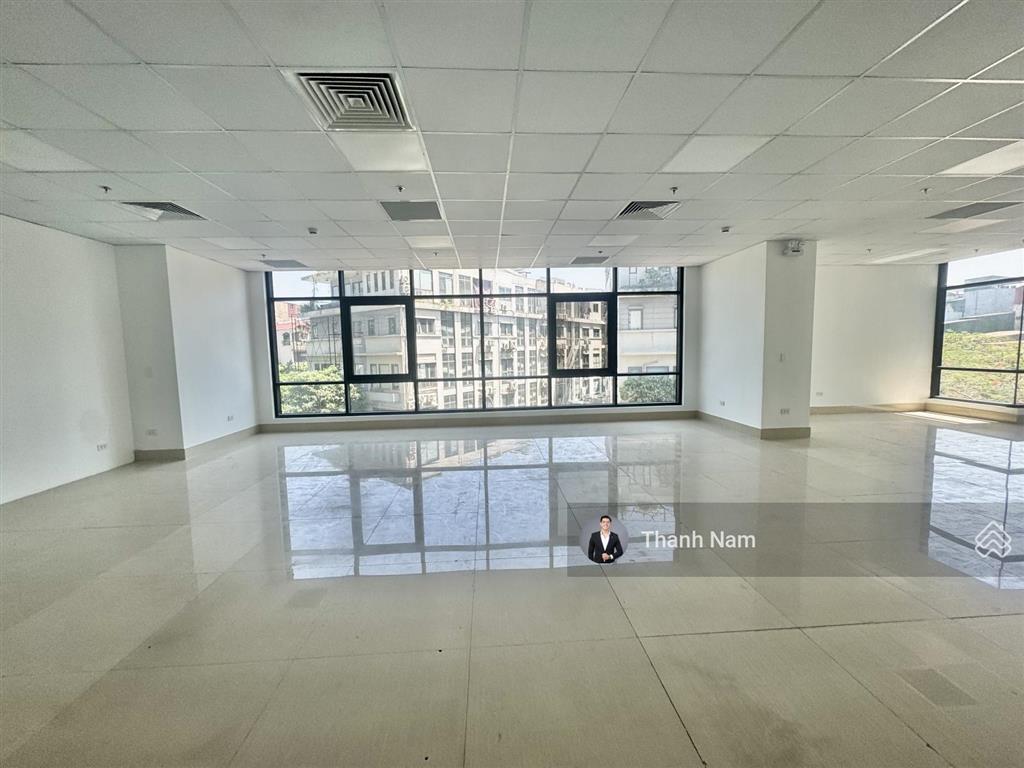 Cđt cho thuê văn phòng tòa nam đô complex 609 trương định, hoàng mai dt 950m² có cắt, giá 195.000đ
