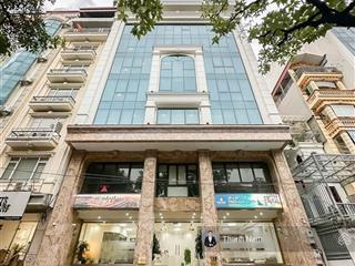 Cho thuê văn phòng tại lê văn lương, hoàng ngân, thanh xuân dt 225m2 giá 40tr có nội thất dùng free