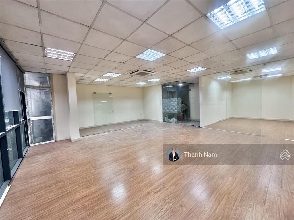 Chính chủ cho thuê văn phòng tại 58 ngụy như kon tum, thanh xuân, dt 100m2 tầng 3 giá 18 triệu