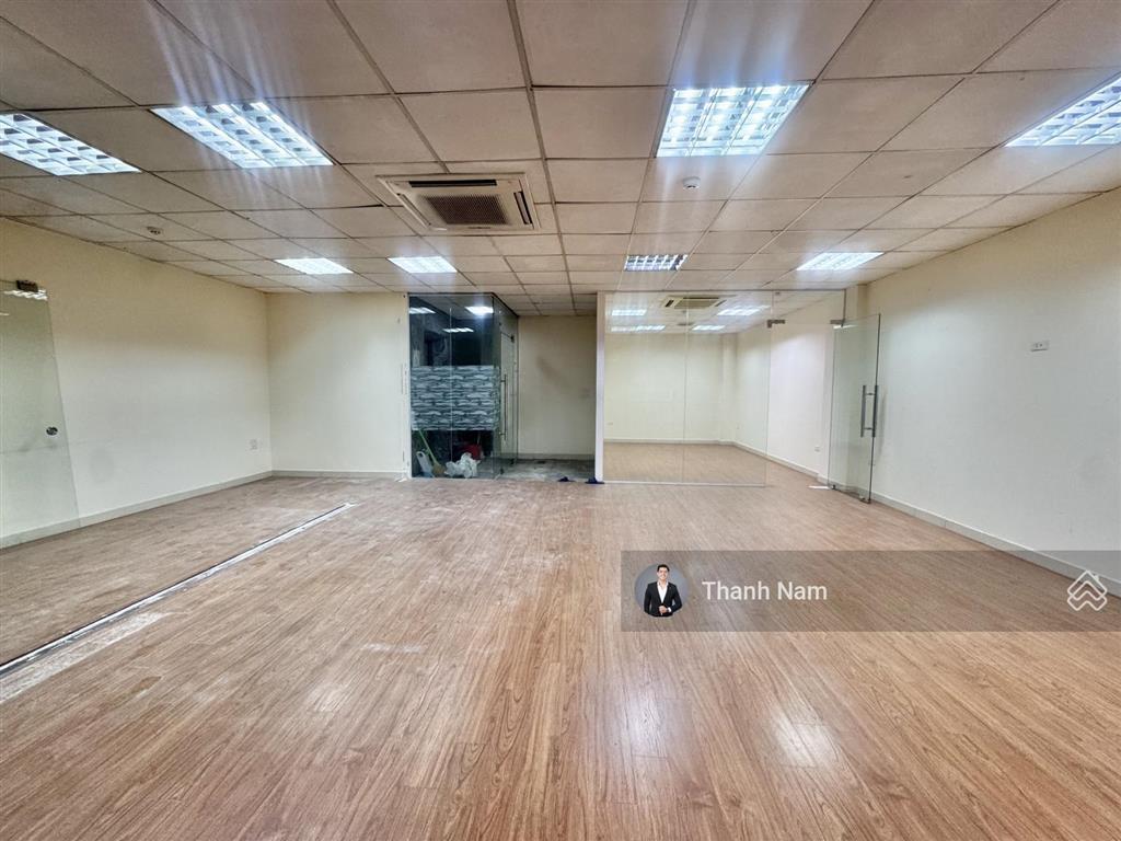 Chính chủ cho thuê văn phòng tại 58 ngụy như kon tum, thanh xuân, dt 100m2 tầng 3 giá 18 triệu