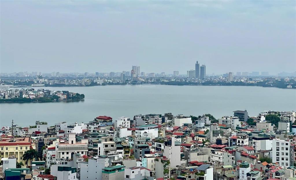 View hồ tây, căn 3pn 136m² học viện quốc phòng, giá đang cực tốt 9.x tỷ