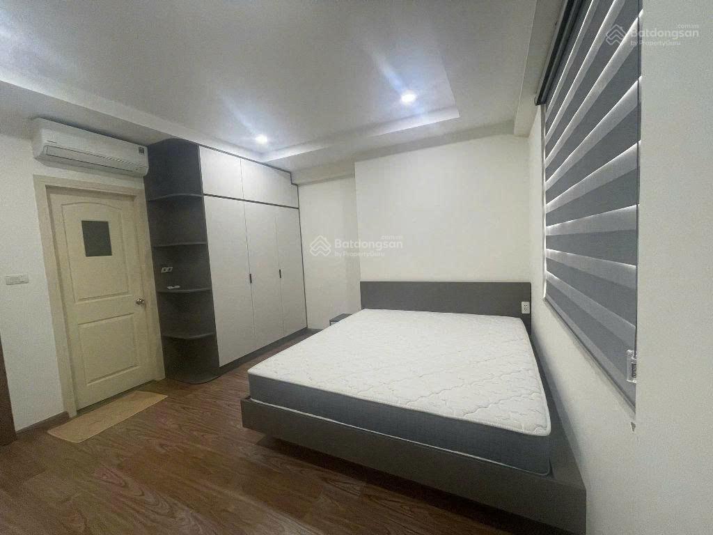2pn view hồ tây  ban công đông  giá 9 tỷ cực hiếm