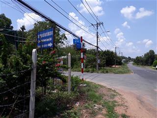 Chính chủ bán, 10x51 (sẵn 300 thổ cư), đường 762, an nhơn tây