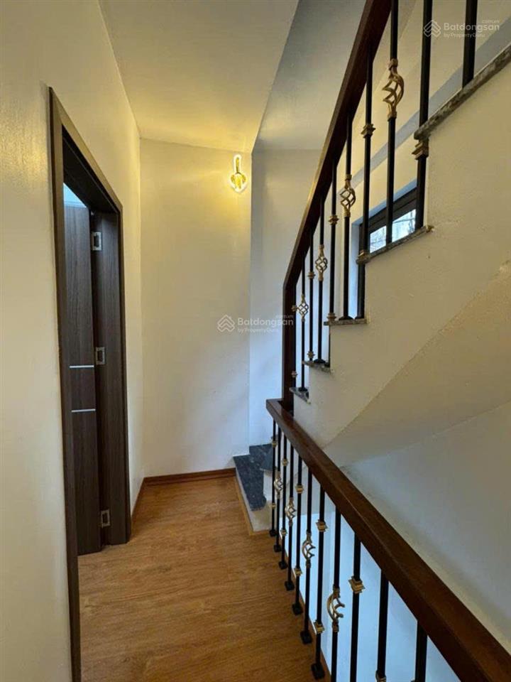 Mai dịchnhà mớilô gócngõ otocó thể kinh doanh5 ngủ full nội thất40m*5 tầngmặt tiền 6m
