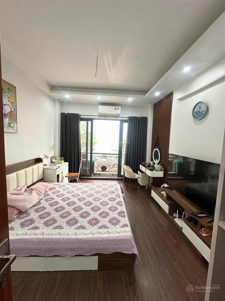 Doãn kế thiệnnhà đẹp ở luôn15m ra oto3 ngủ full đồ35m*5 tầngmặt tiền 4msổ chính chủ vuông vắn