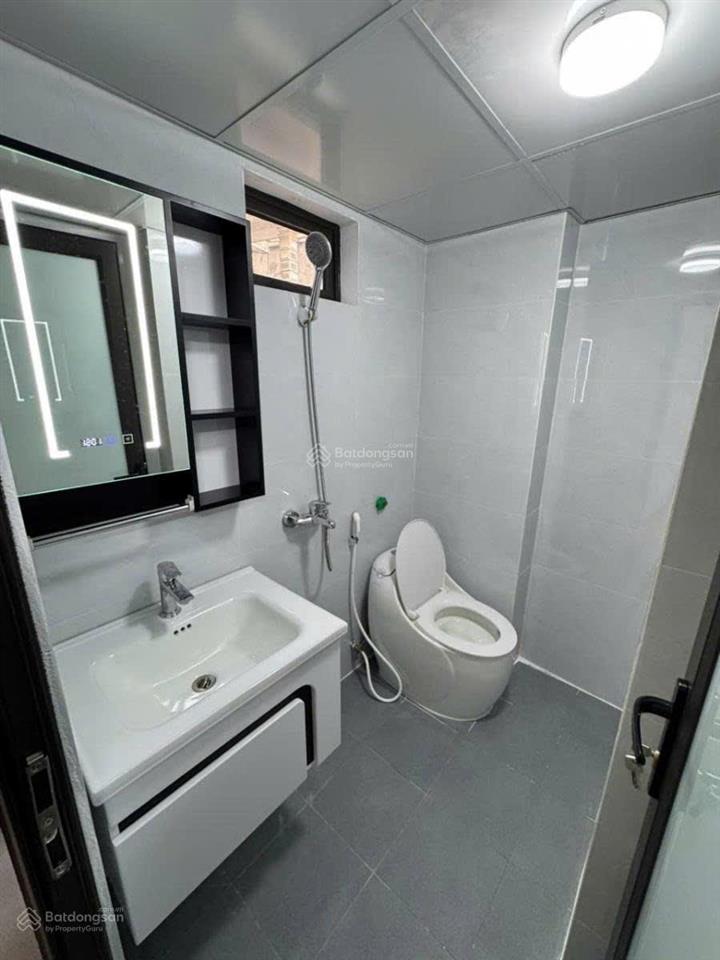 Doãn kế thiệnnhà đẹp ở luôn15m ra oto3 ngủ full đồ35m*5 tầngmặt tiền 4msổ chính chủ vuông vắn