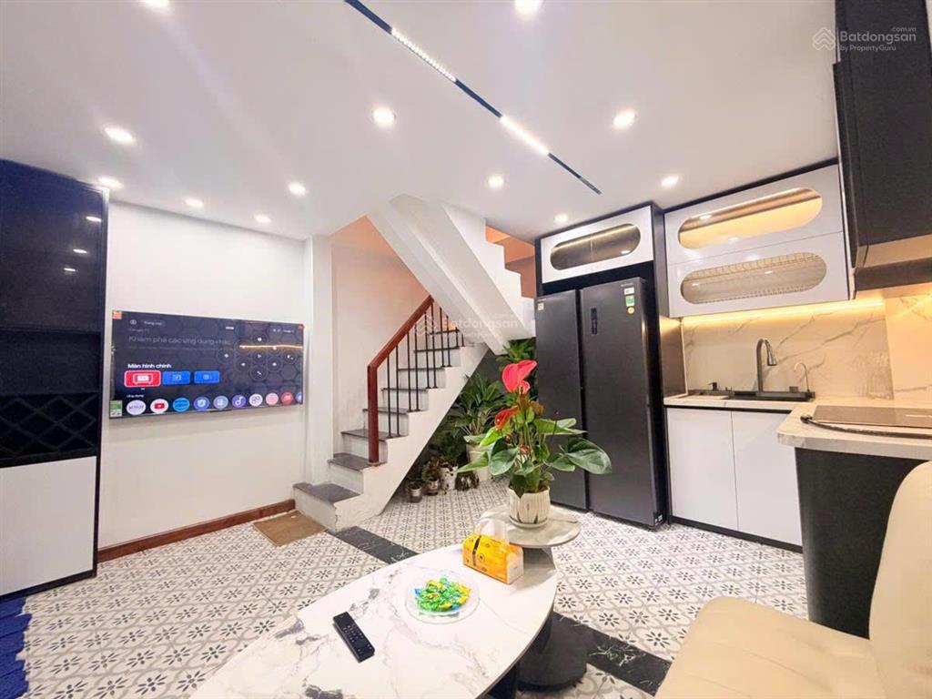 Hồ tùng mậunhà 2 thoángngõ nông50m ra phố50m ra ga metro5 ngủ full đồ47m*4 tầng