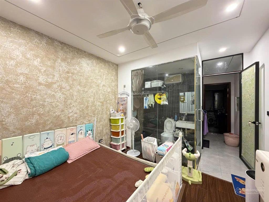 Đình quán, nhà đẹp ở ngay, 100m ra ô tô, đầy đủ nội thất, 4 tầng, 40m, 4 ngủ, mặt tiền 3.4m