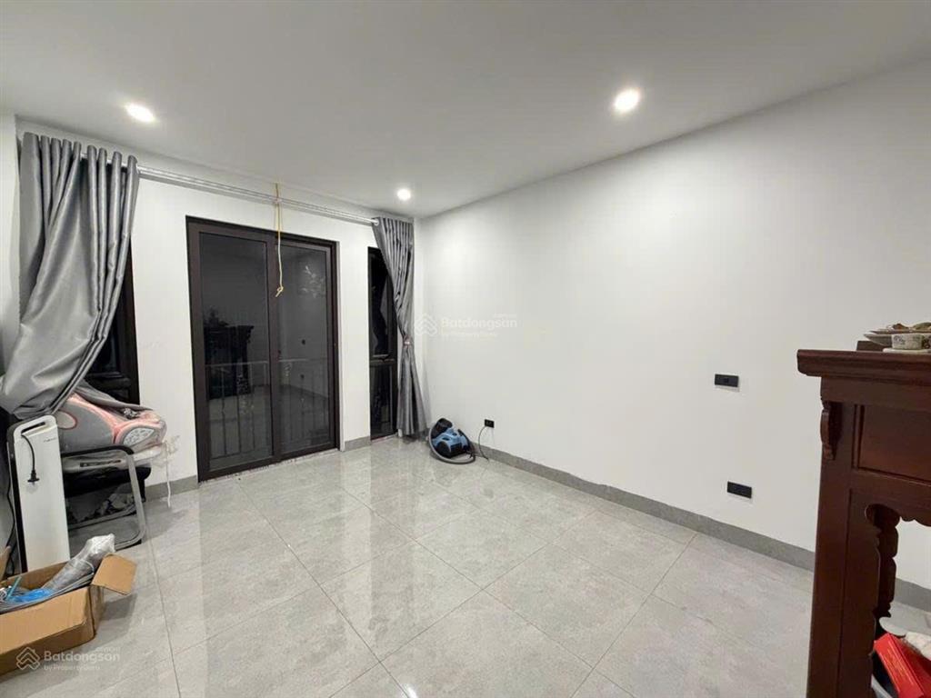 Đình quán, nhà đẹp ở ngay, 100m ra ô tô, đầy đủ nội thất, 4 tầng, 40m, 4 ngủ, mặt tiền 3.4m