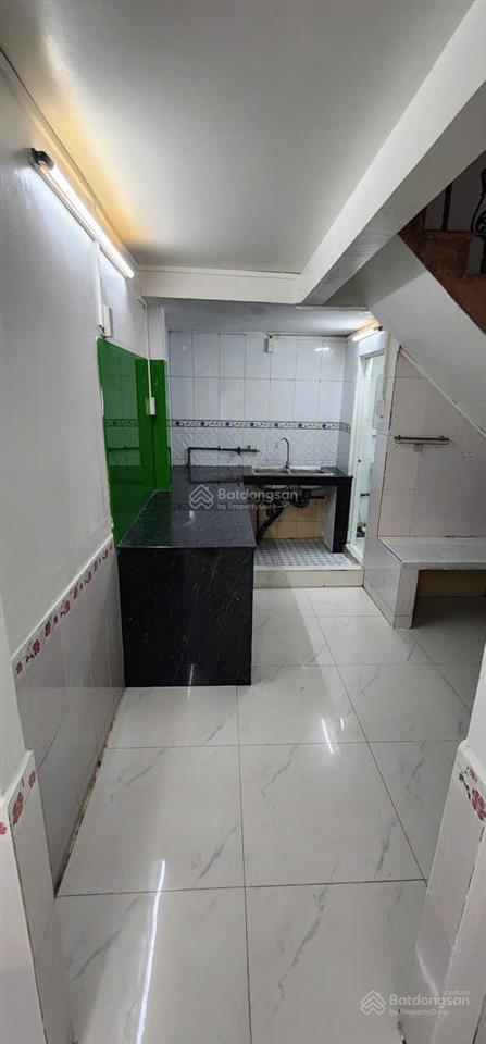 Chính chủ bán nhà đẹp, thoáng mát, gần nhiều tiện ích, giá tốt