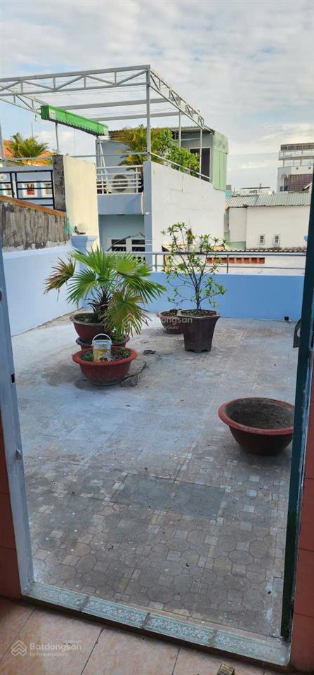 Chính chủ bán nhà đẹp, thoáng mát, gần nhiều tiện ích, giá tốt