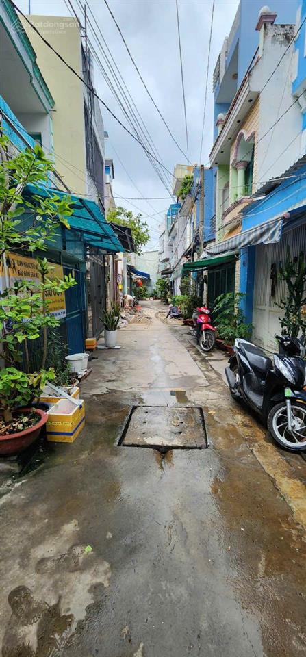 Chính chủ bán nhà đẹp, thoáng mát, gần nhiều tiện ích, giá tốt