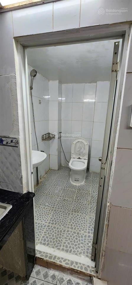 Chính chủ bán nhà đẹp, thoáng mát, gần nhiều tiện ích, giá tốt