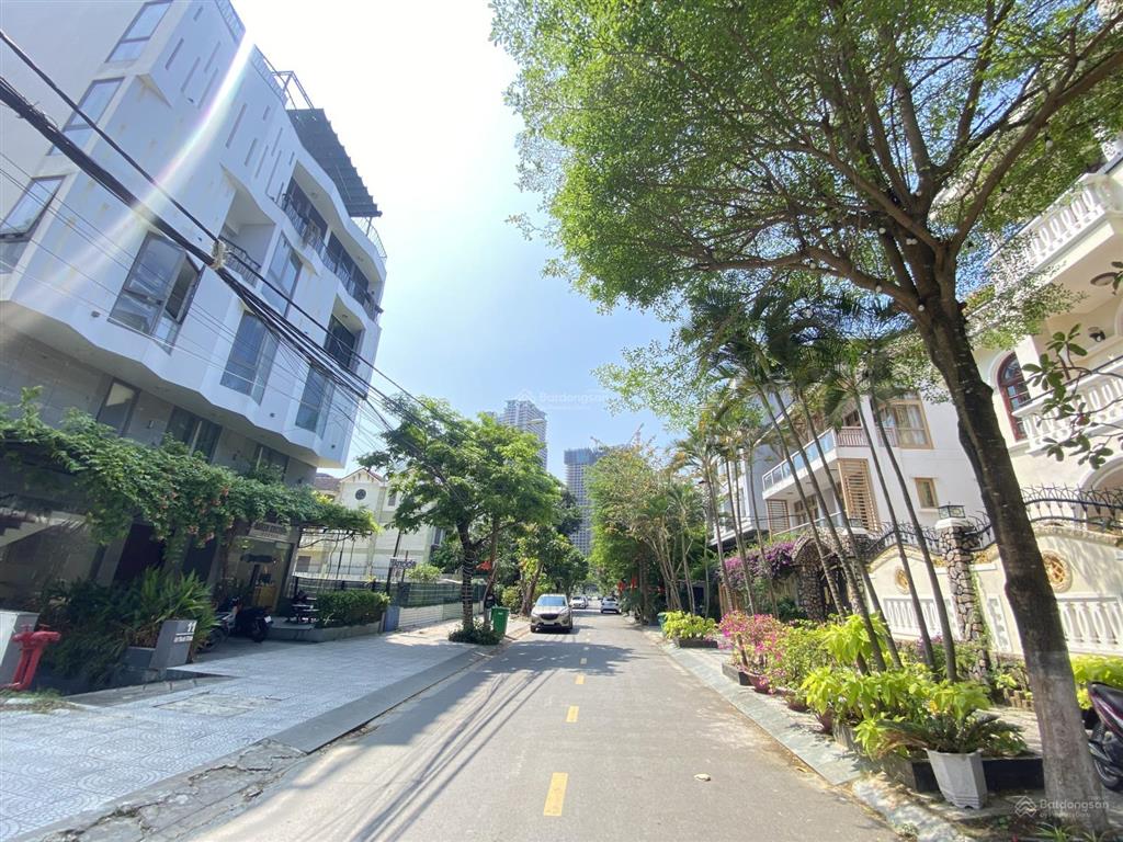 Chính chủ bán lô đất biệt thự đường lê mạnh trinh. 292,5m2. cách biển mỹ khê 200m