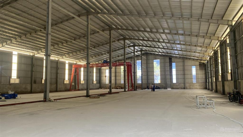 Trống sẵn kho xưởng 1000m2 trong kcn hoà khánh đà nẫng. giá thuê rẻ