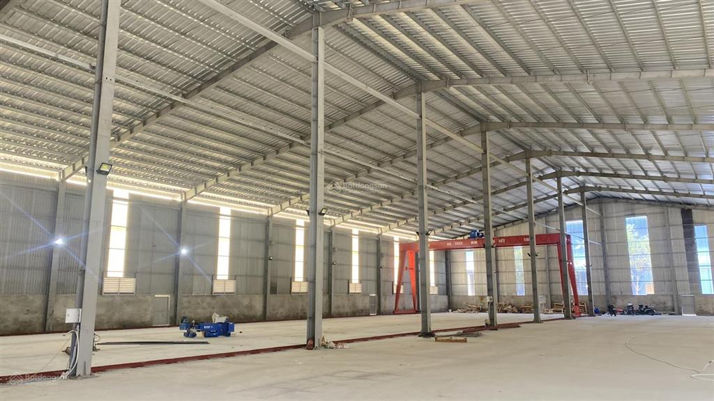 Trống sẵn kho xưởng 1000m2 trong kcn hoà khánh đà nẫng. giá thuê rẻ