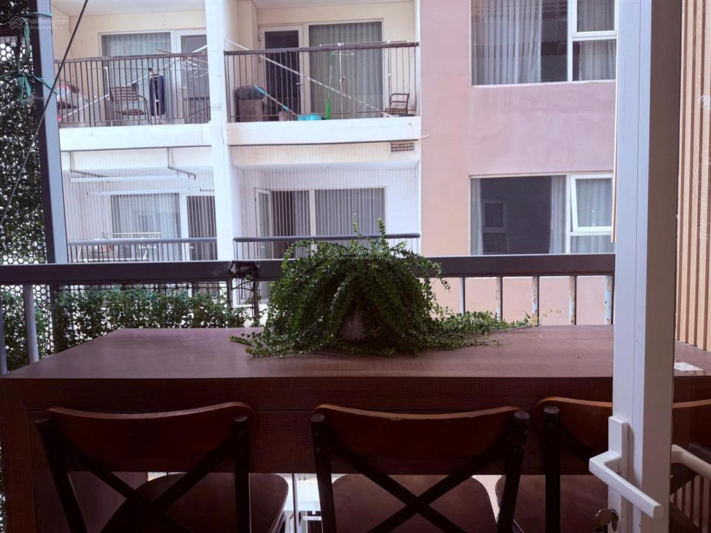 Chính chủ cho thuê căn hộ fhome 2 phòng ngủ  full nội thất