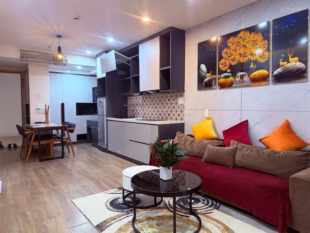 Chính chủ cho thuê căn hộ fhome 2 phòng ngủ  full nội thất