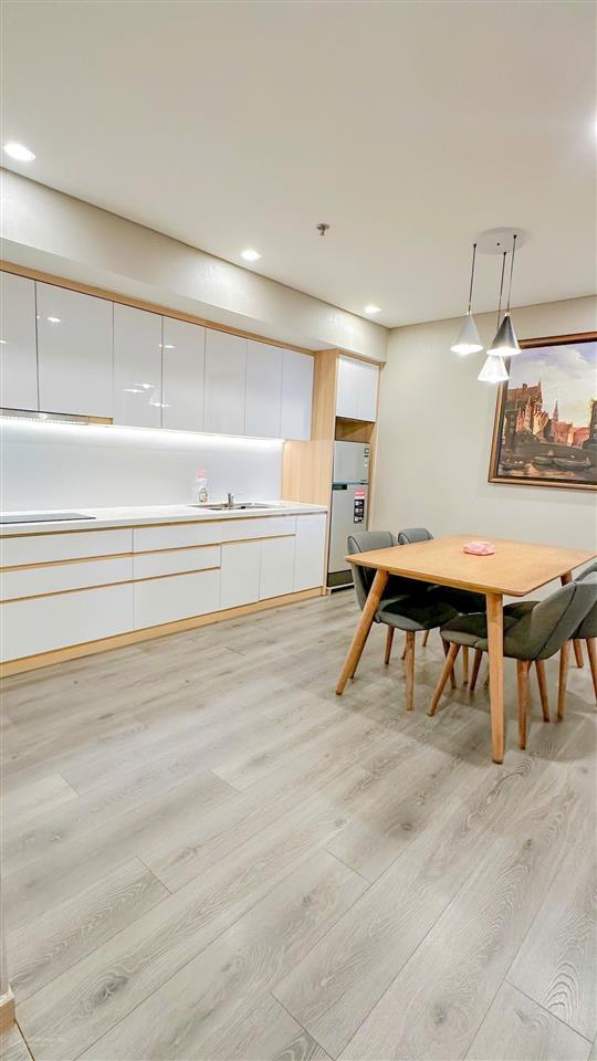 Trống căn hộ fhome a  zendiamond. 70m2, 2pn. full nội thất