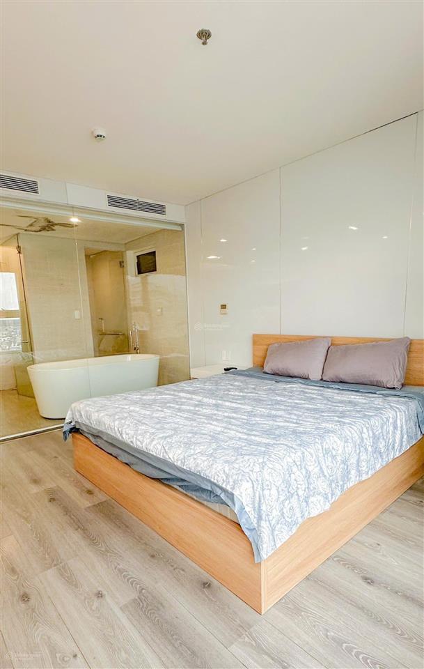 Trống căn hộ fhome a  zendiamond. 70m2, 2pn. full nội thất